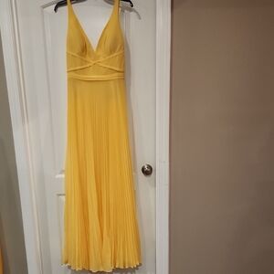 Laundry By Shelli Segal Yellow Maxi Dress
